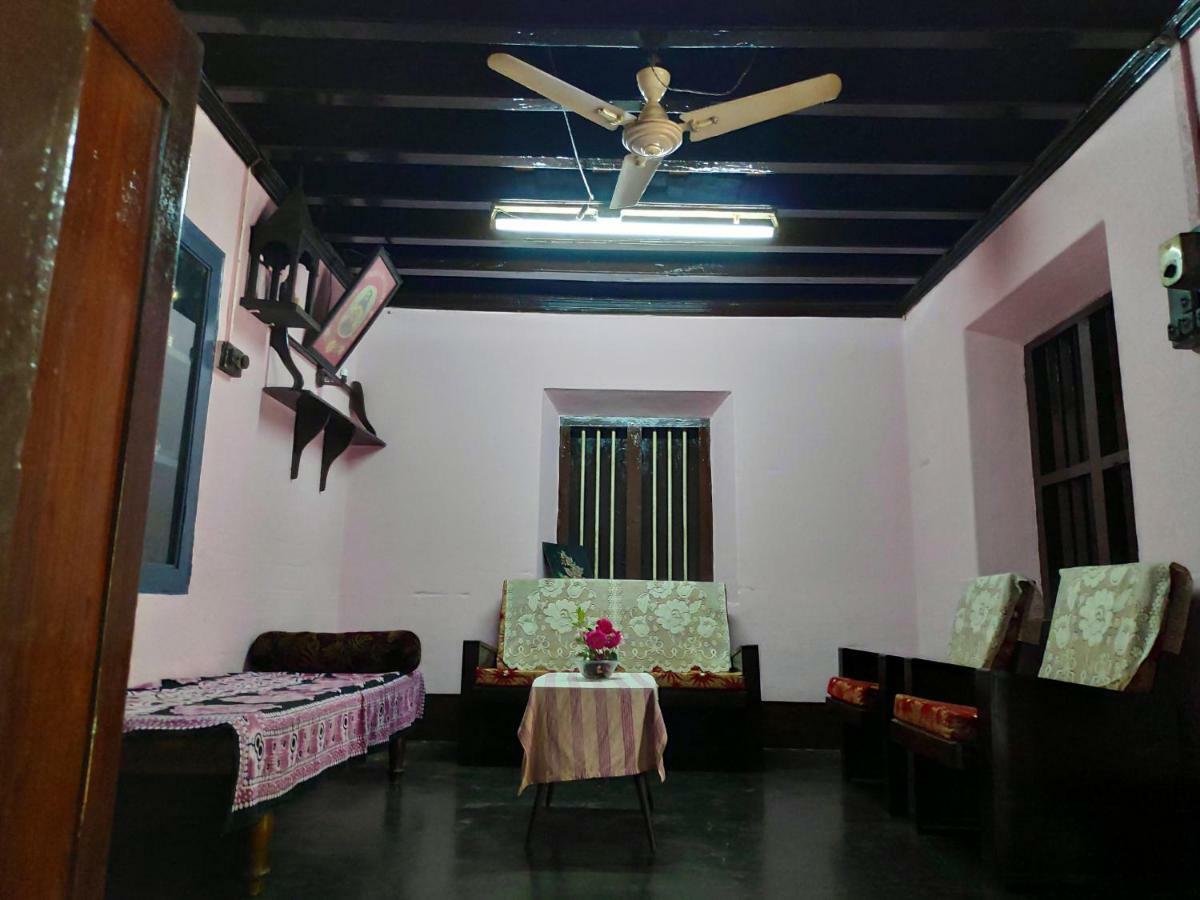 Villa Meadows à Thrissur Extérieur photo